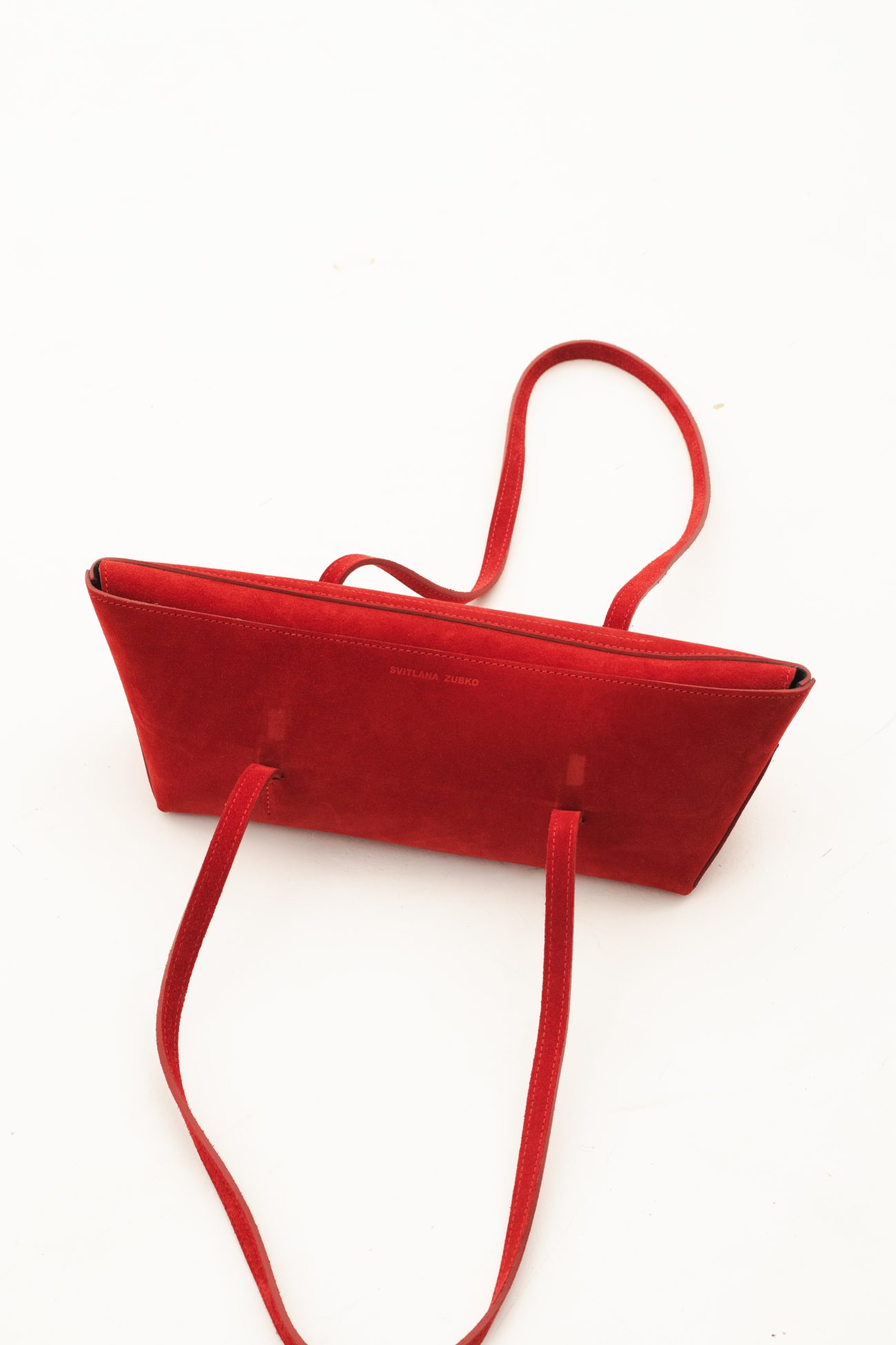 Avullore red