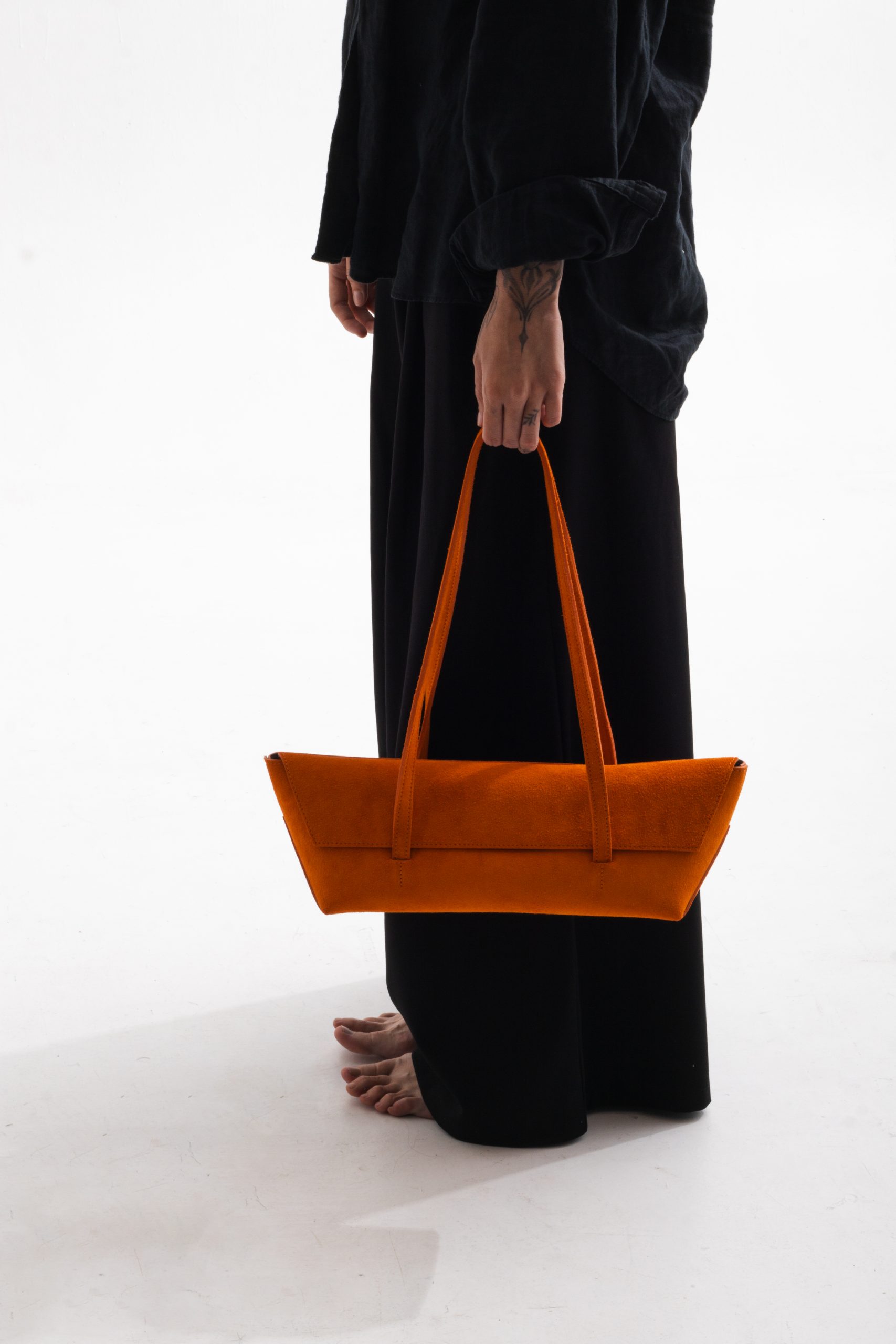 Avullore orange