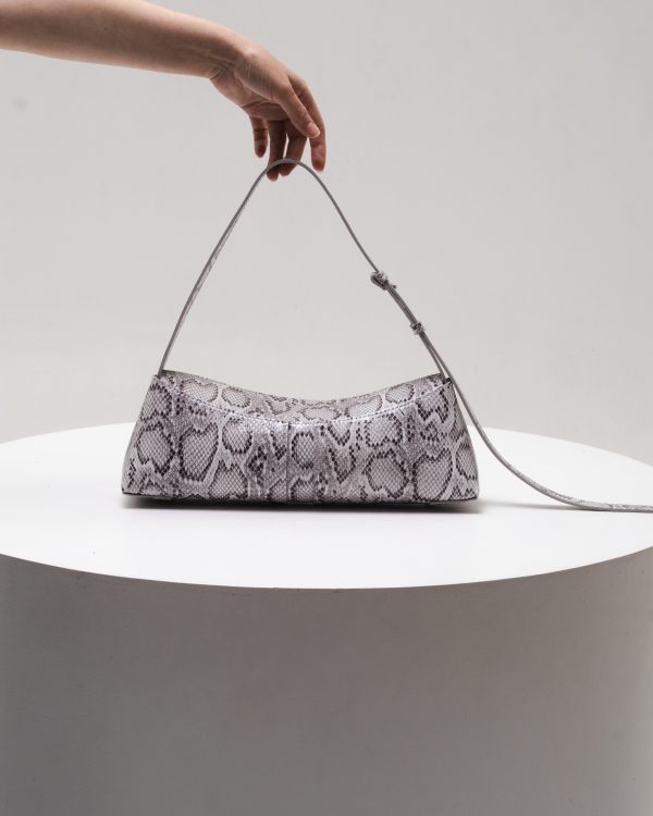 YUME Smoky python